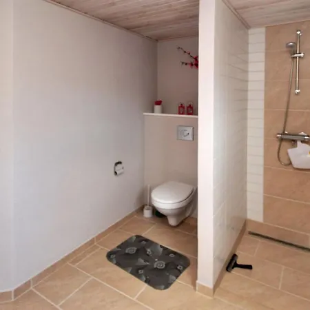 Micaela - 650m From The Sea By Interhome *